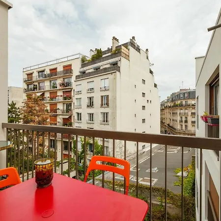 Appartement 1br Apt In Montmartre, By Guestready *